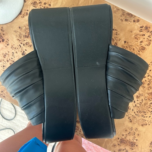 Marc Fisher Platform Wedges - Picture 2 of 4